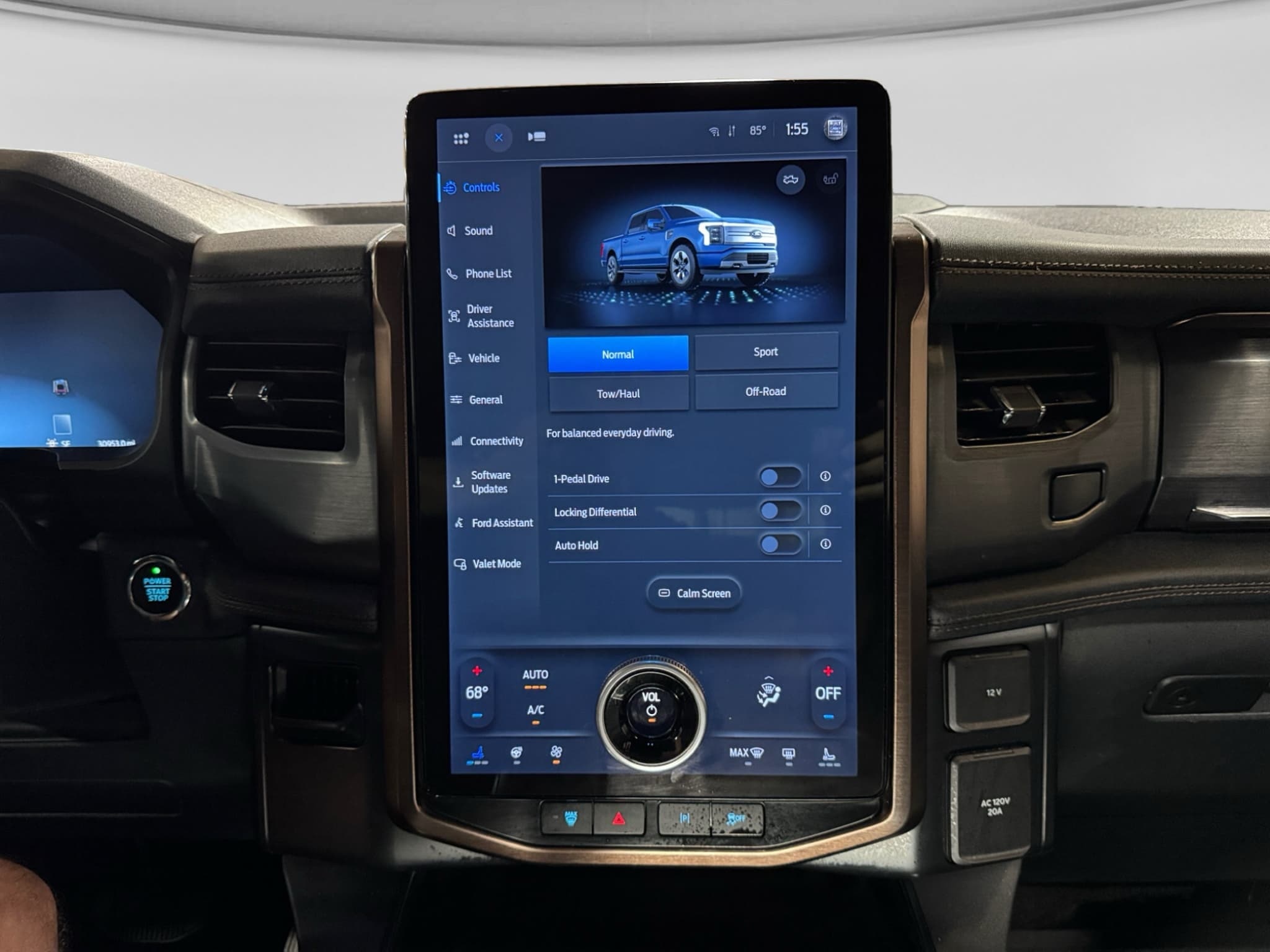2023 Ford F-150 Lightning view 14