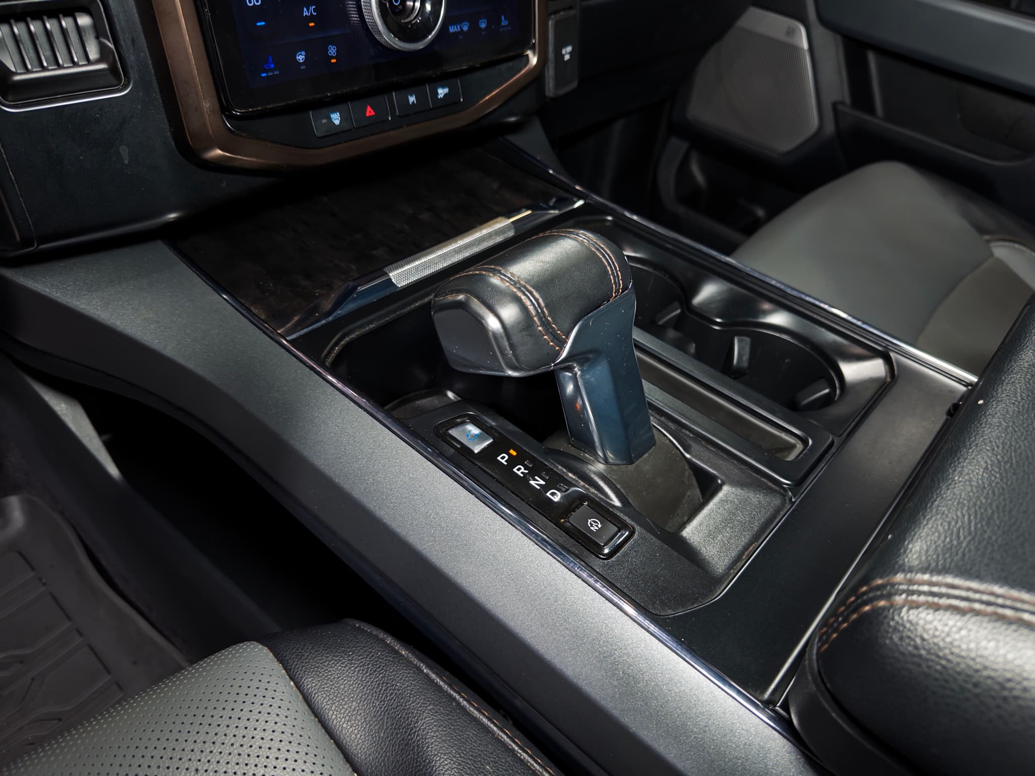 2023 Ford F-150 Lightning view 20