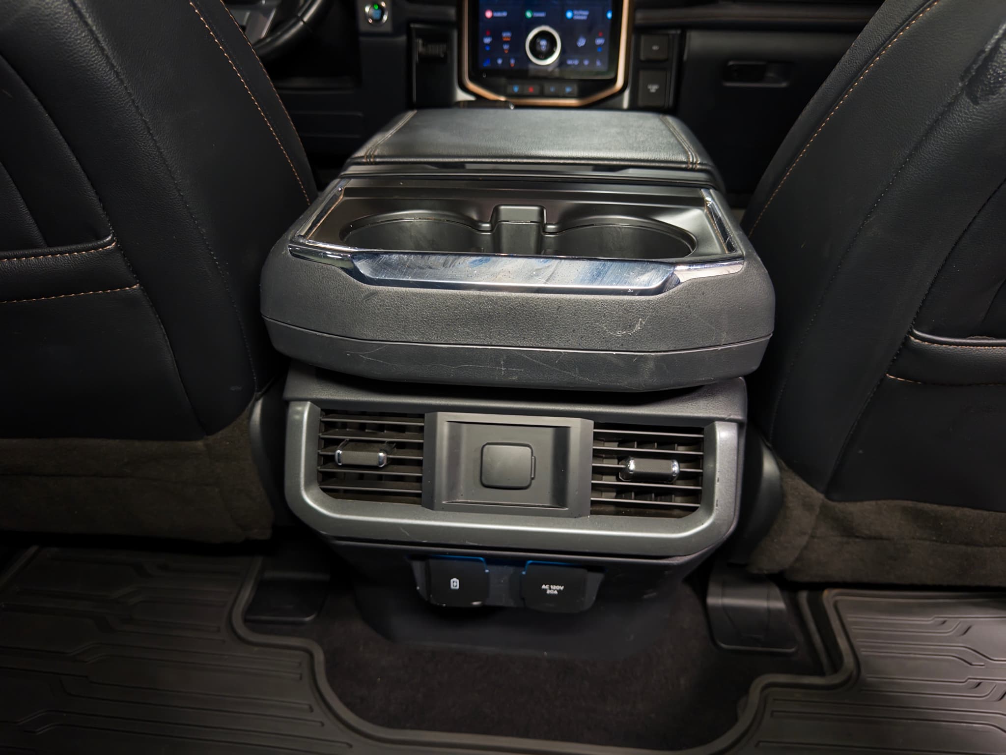 2023 Ford F-150 Lightning view 22