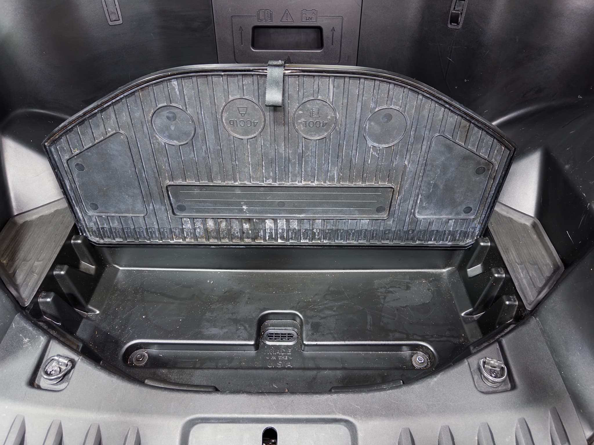 2023 Ford F-150 Lightning view 27