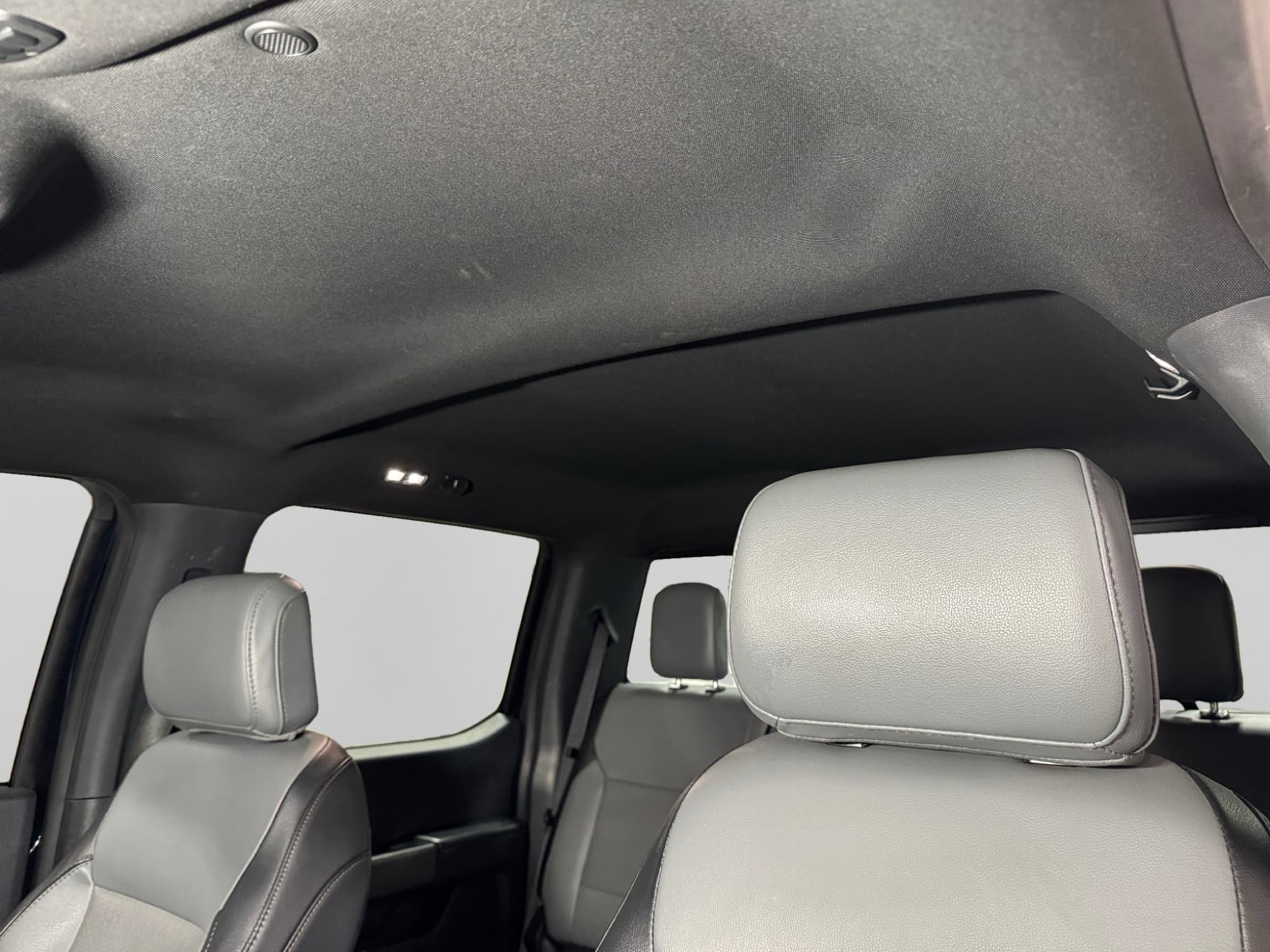 2023 Ford F-150 Lightning view 25