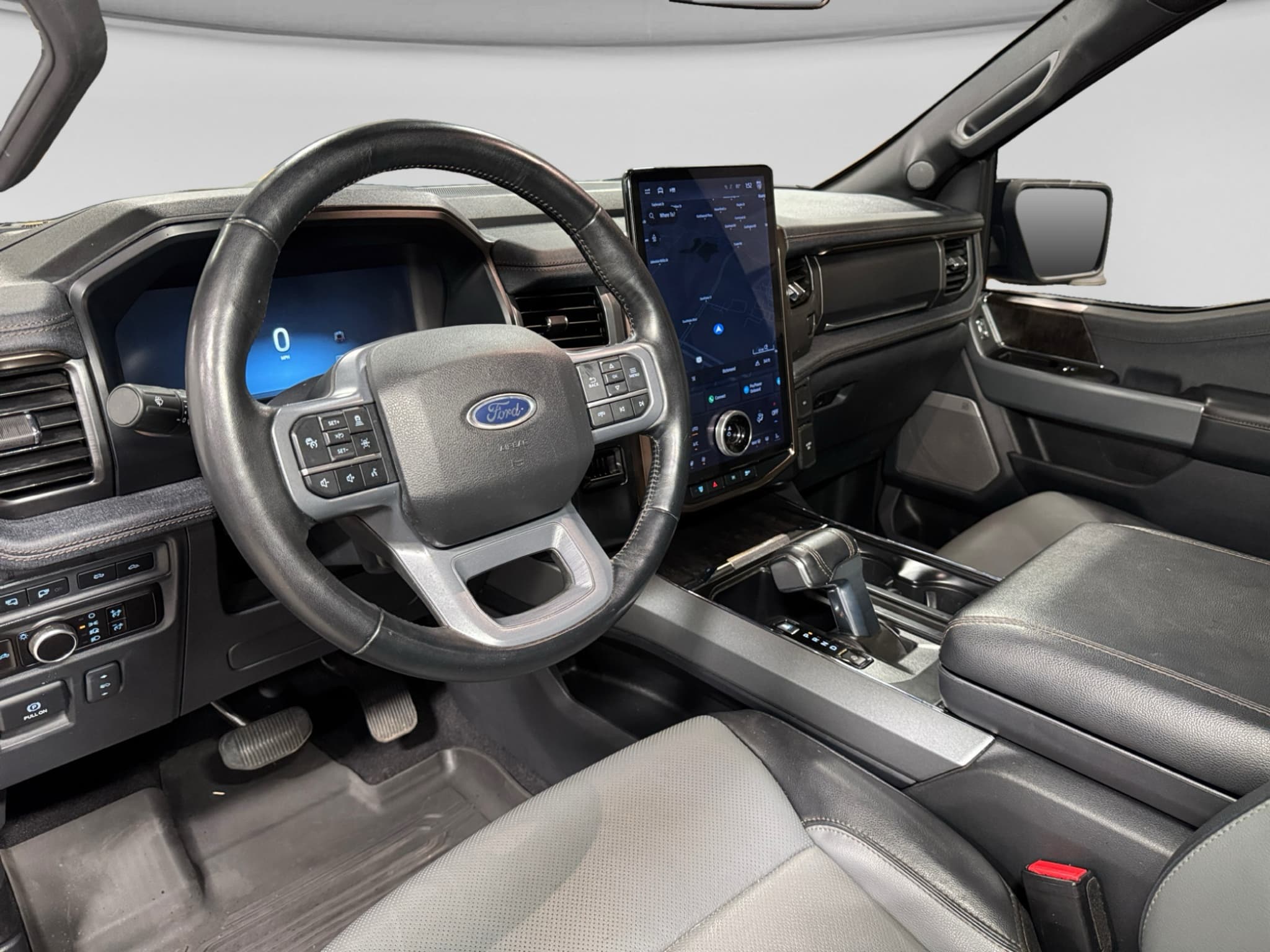 2023 Ford F-150 Lightning view 19