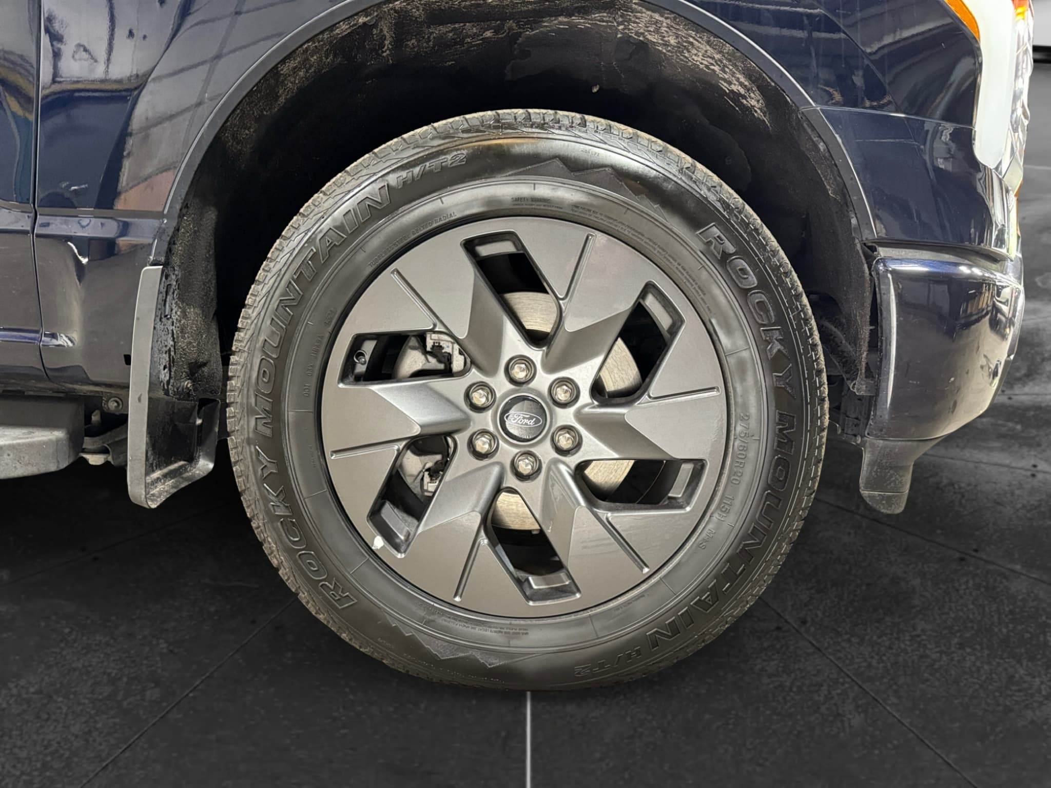 2023 Ford F-150 Lightning view 39