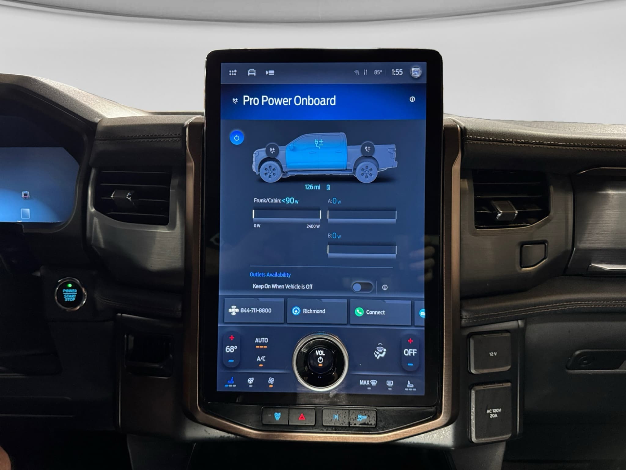 2023 Ford F-150 Lightning view 13