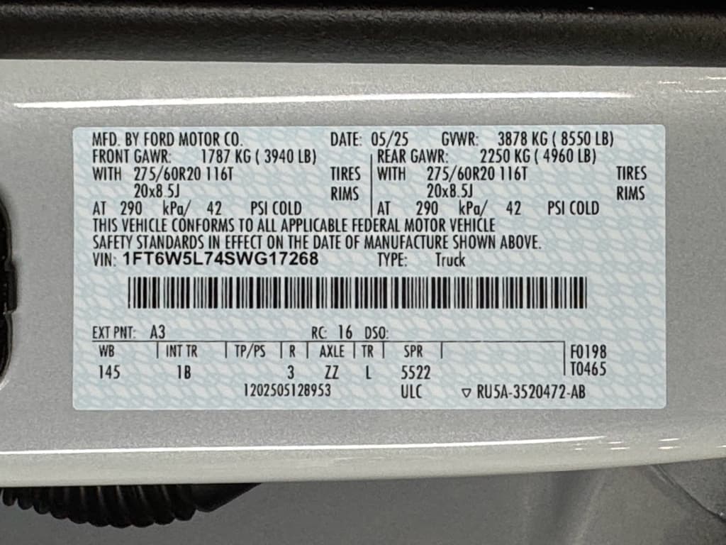 2025 Ford F-150 Lightning view 30