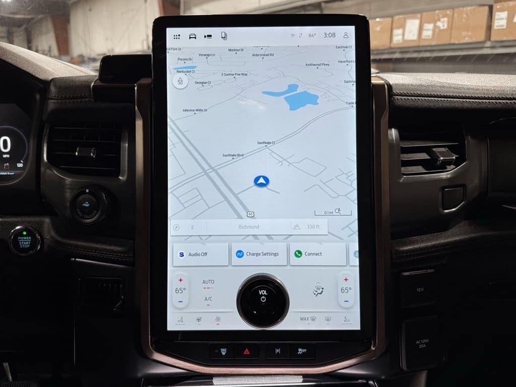 2025 Ford F-150 Lightning view 15