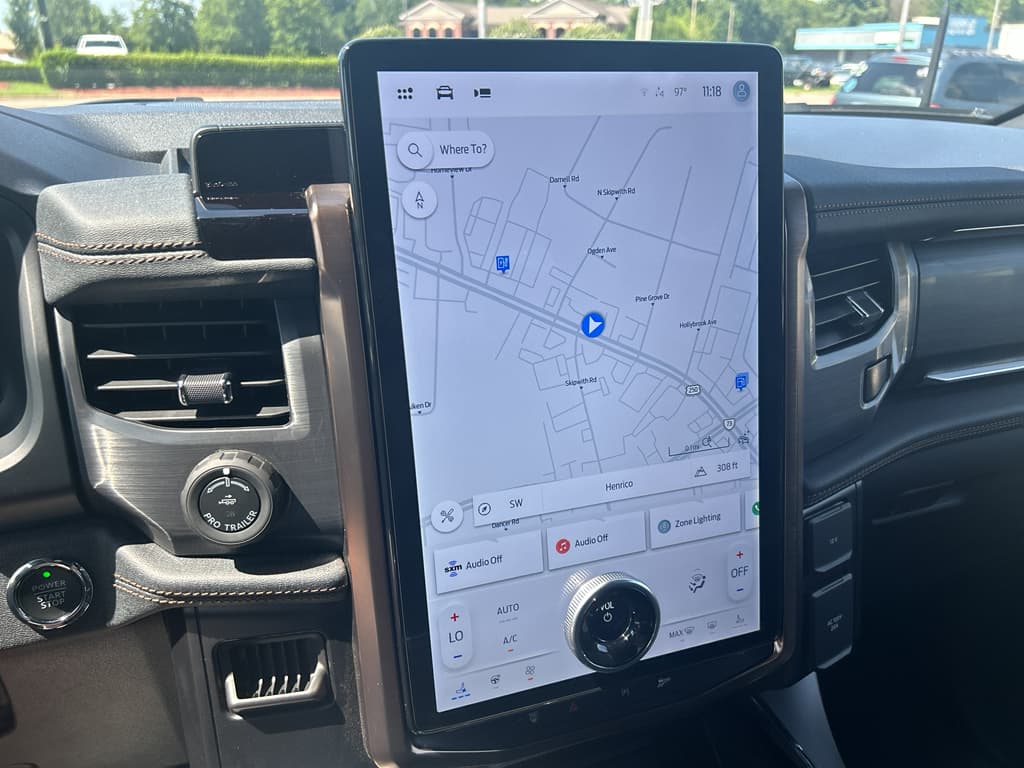 2024 Ford F-150 Lightning view 10