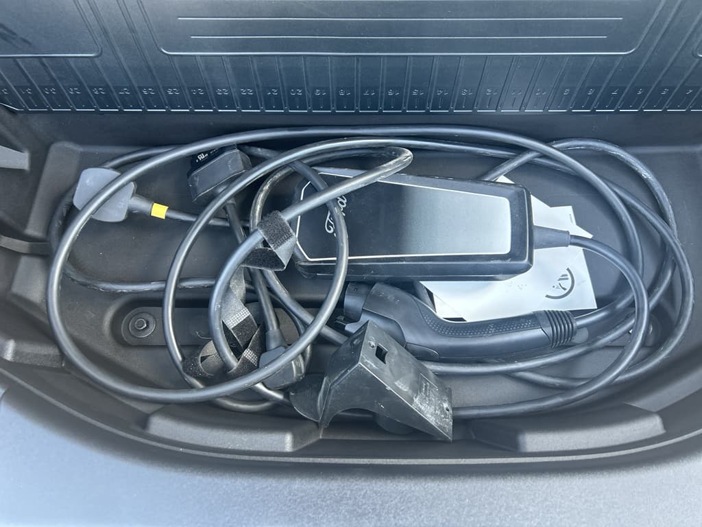 2024 Ford F-150 Lightning view 6