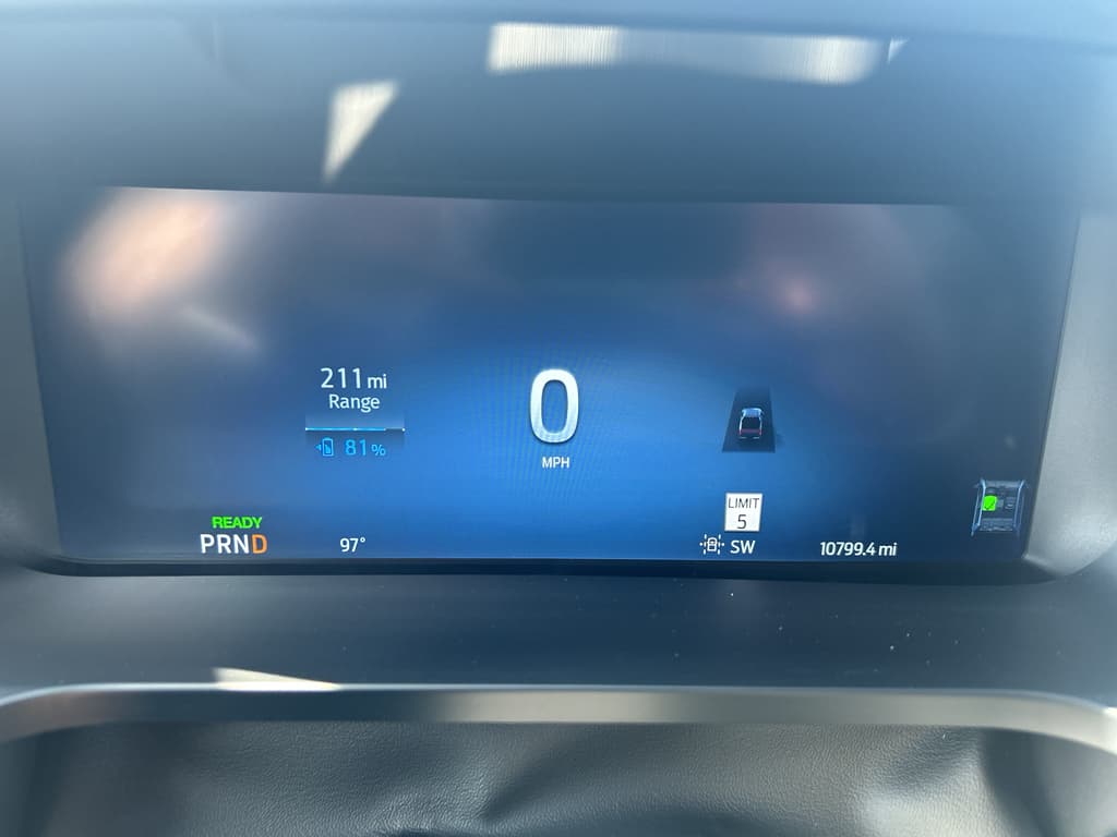 2024 Ford F-150 Lightning view 9