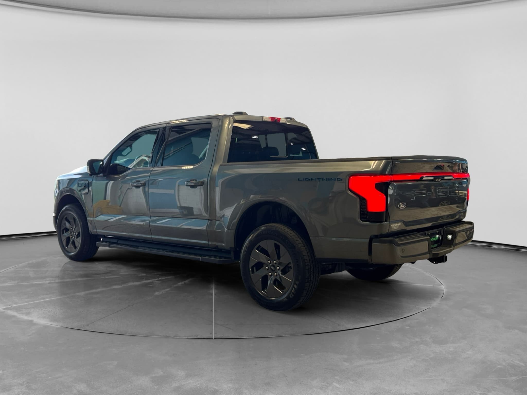 2024 Ford F-150 Lightning view 2