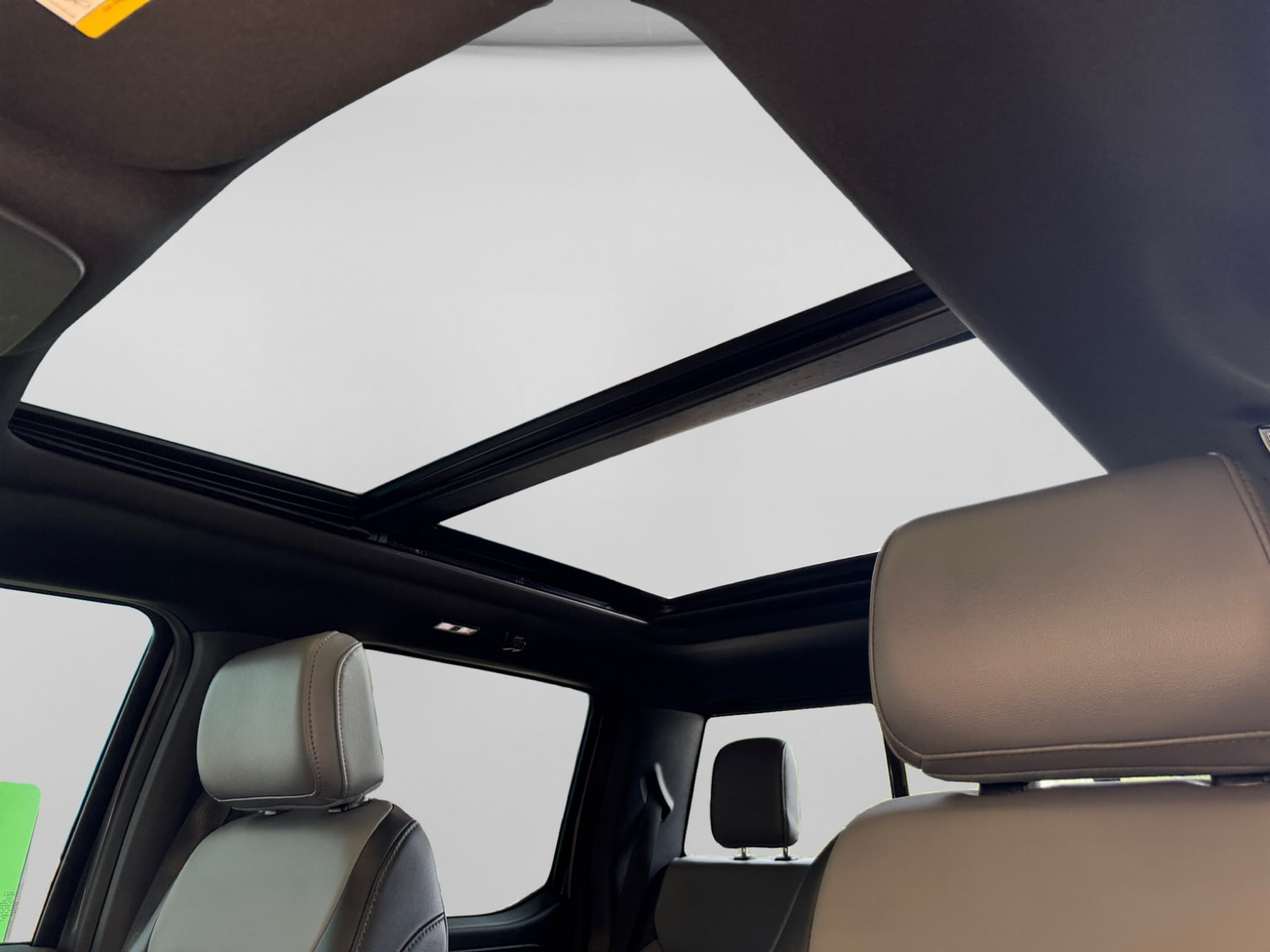 2024 Ford F-150 Lightning view 25