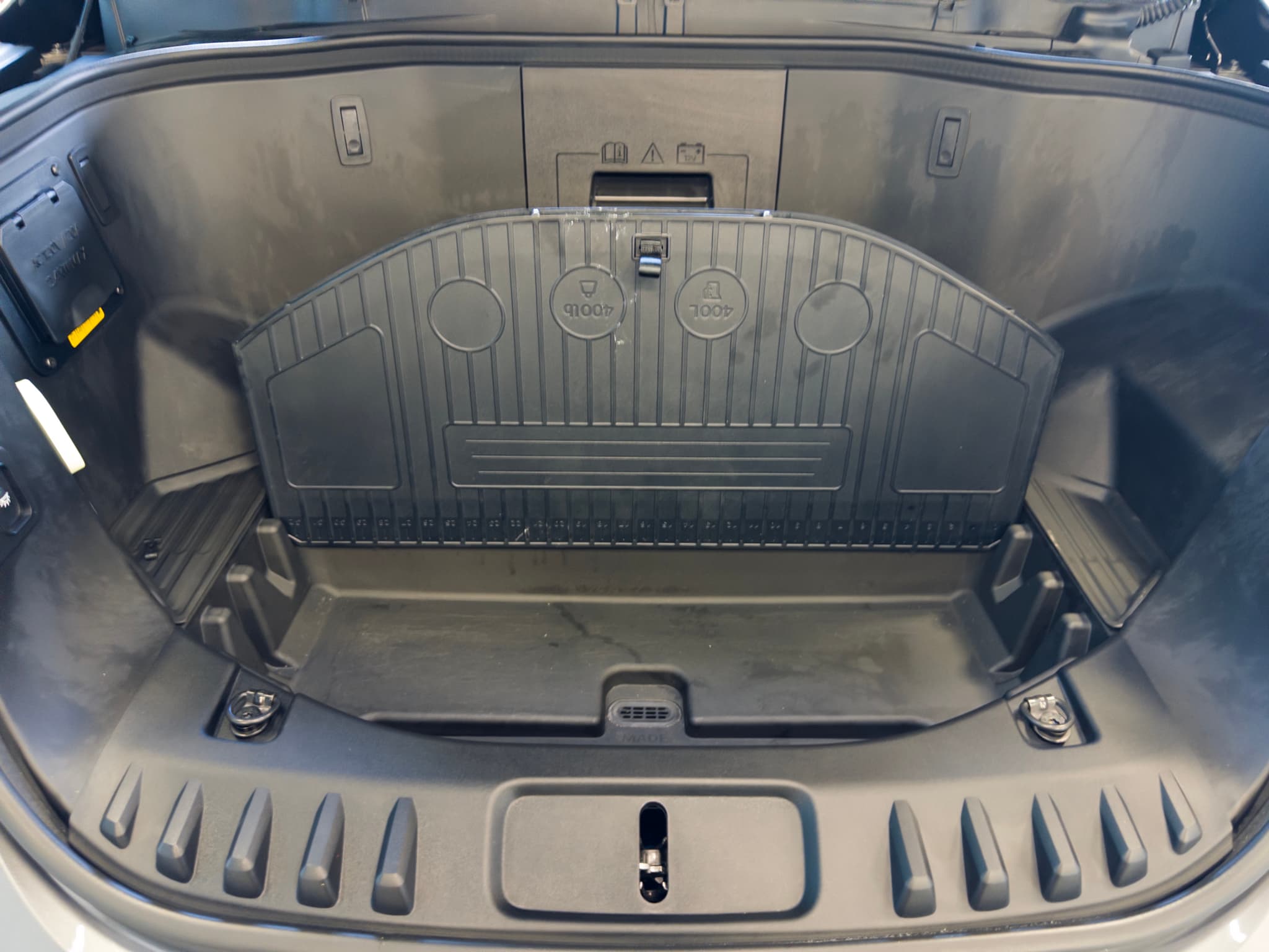 2024 Ford F-150 Lightning view 27