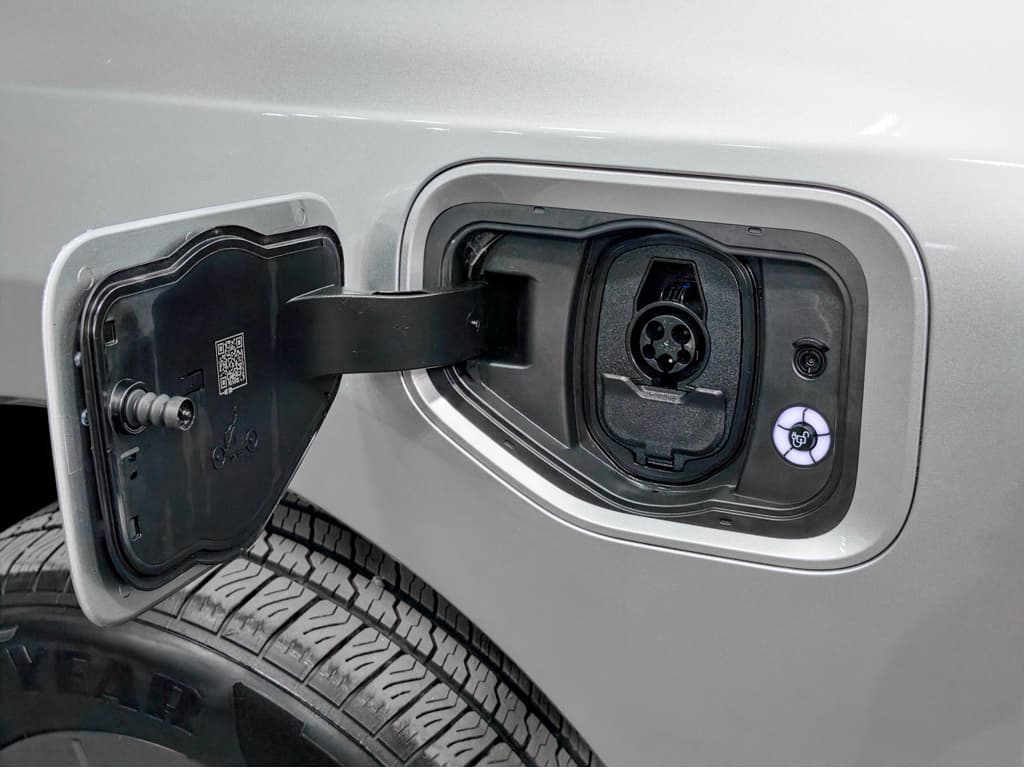 2024 Ford F-150 Lightning view 5