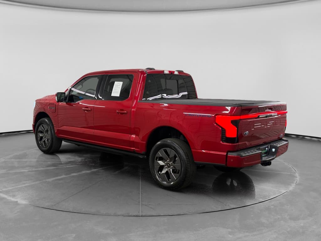 2023 Ford F-150 Lightning view 2