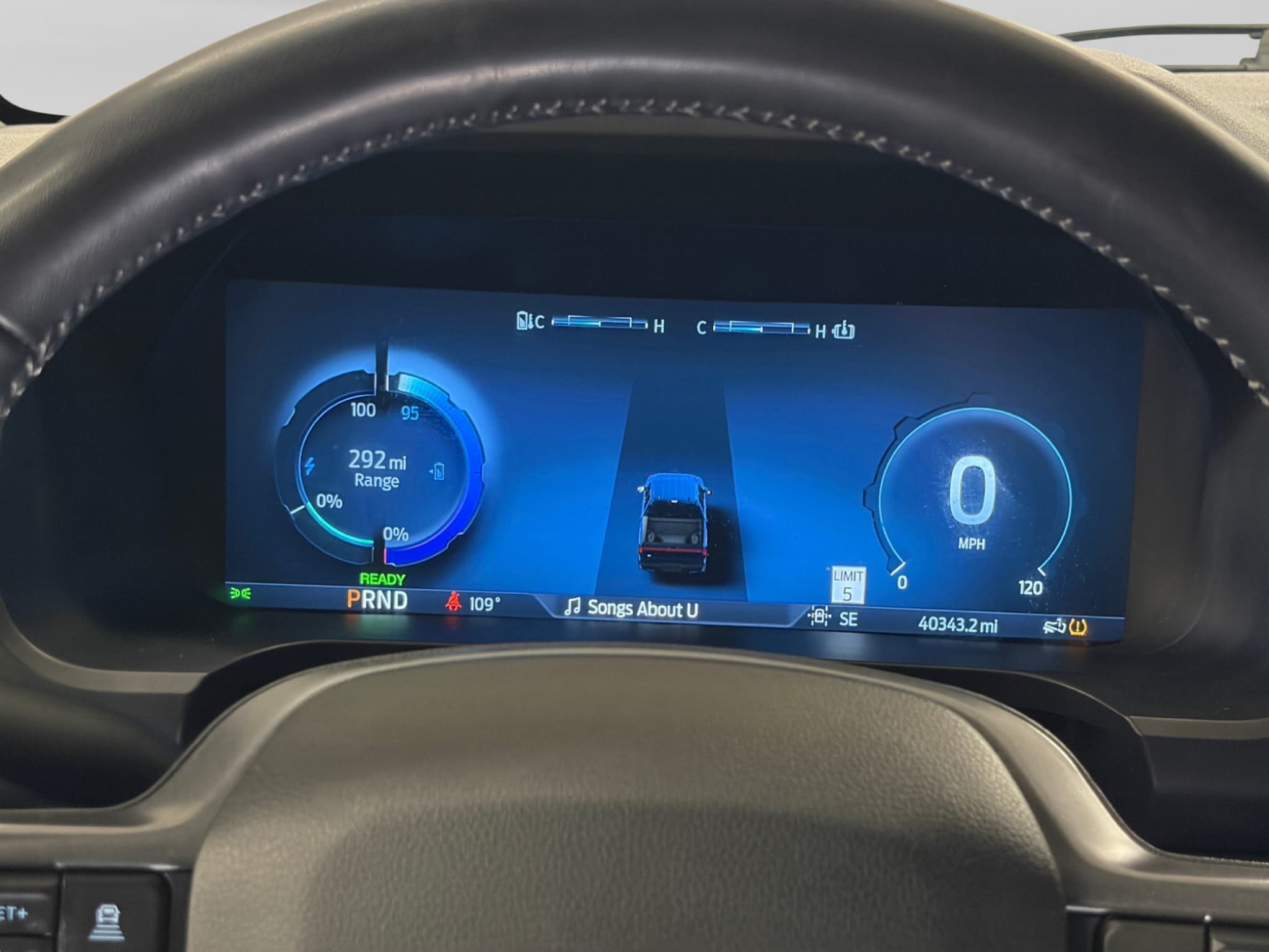 2024 Ford F-150 Lightning view 9