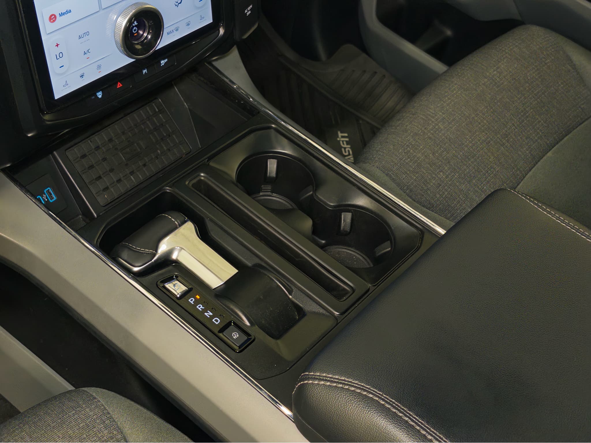 2024 Ford F-150 Lightning view 20