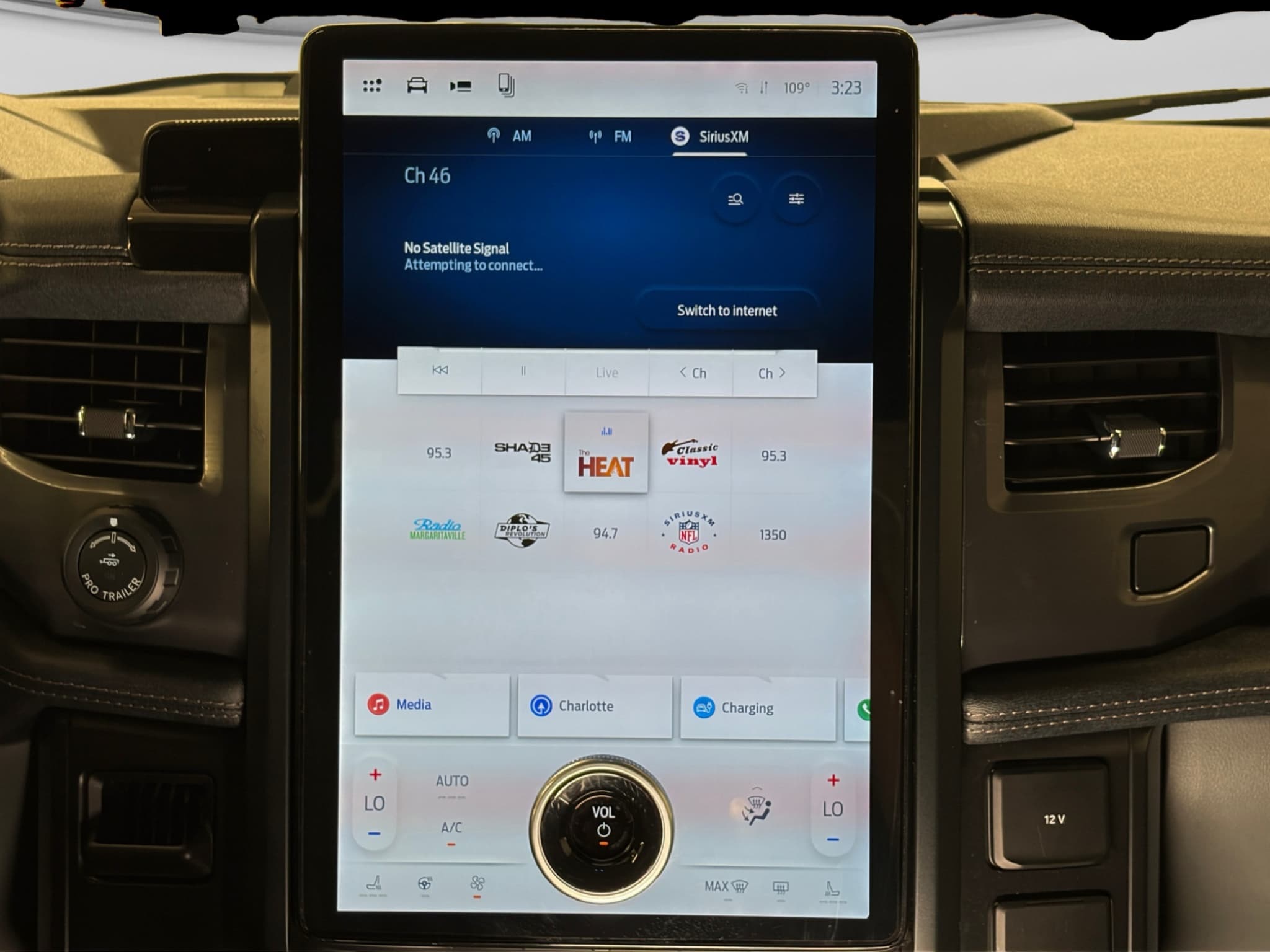 2024 Ford F-150 Lightning view 12