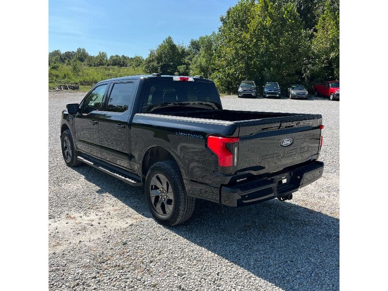 2024 Ford F-150 Lightning view 3