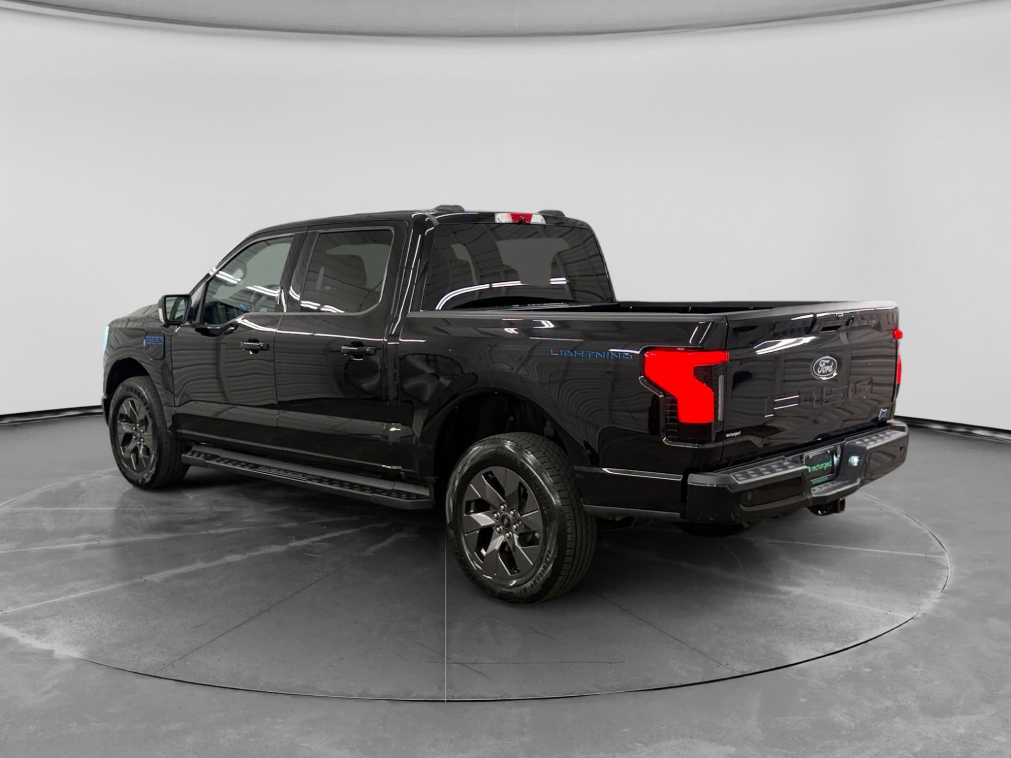 2024 Ford F-150 Lightning view 2