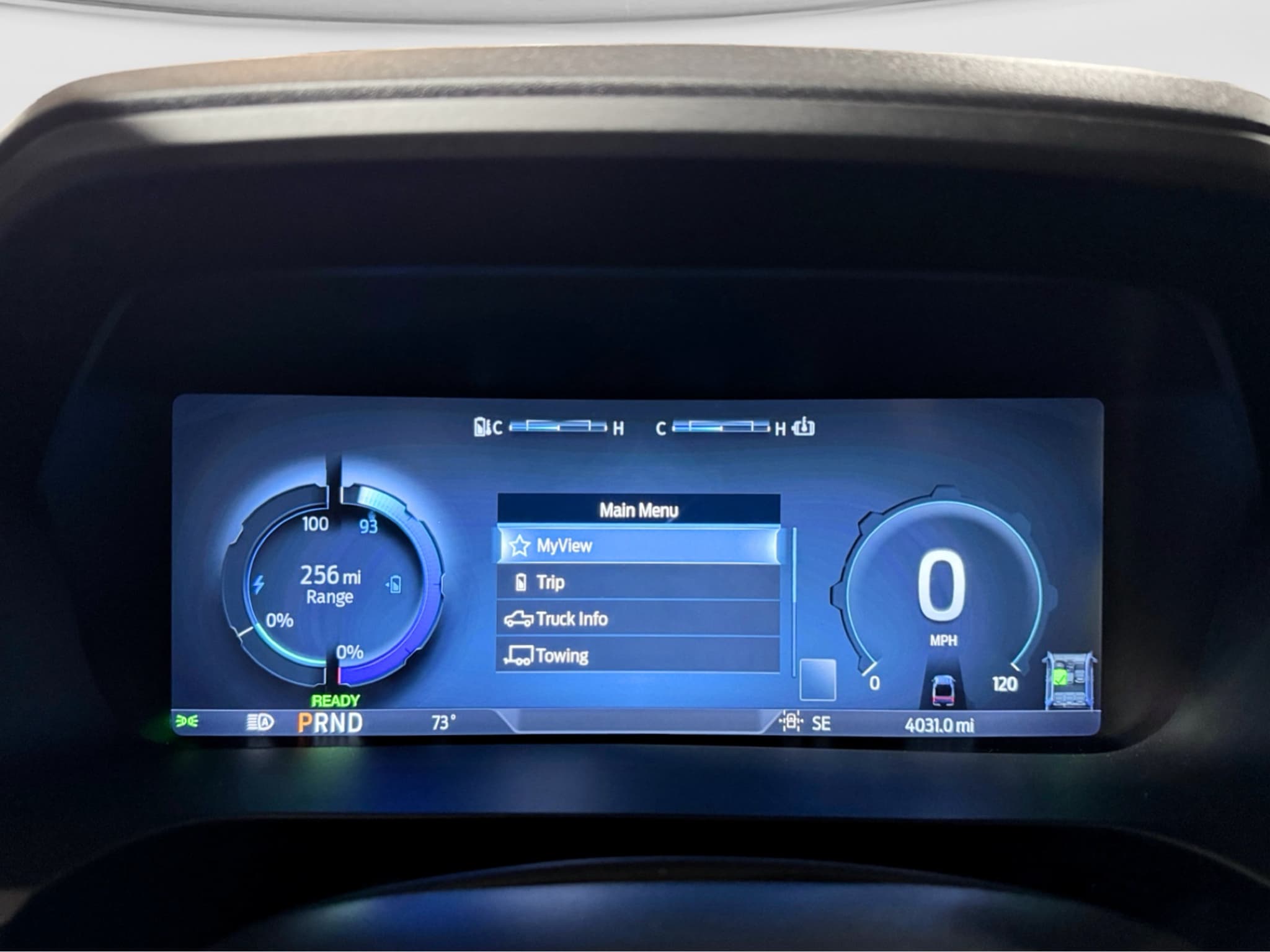 2025 Ford F-150 Lightning view 10