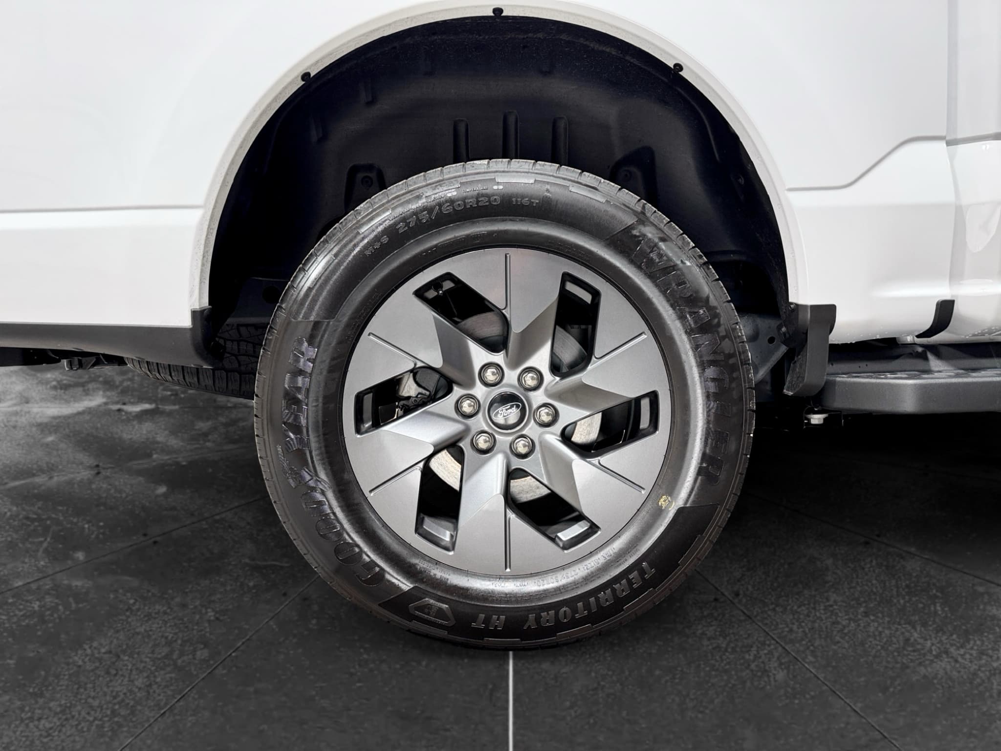 2025 Ford F-150 Lightning view 35