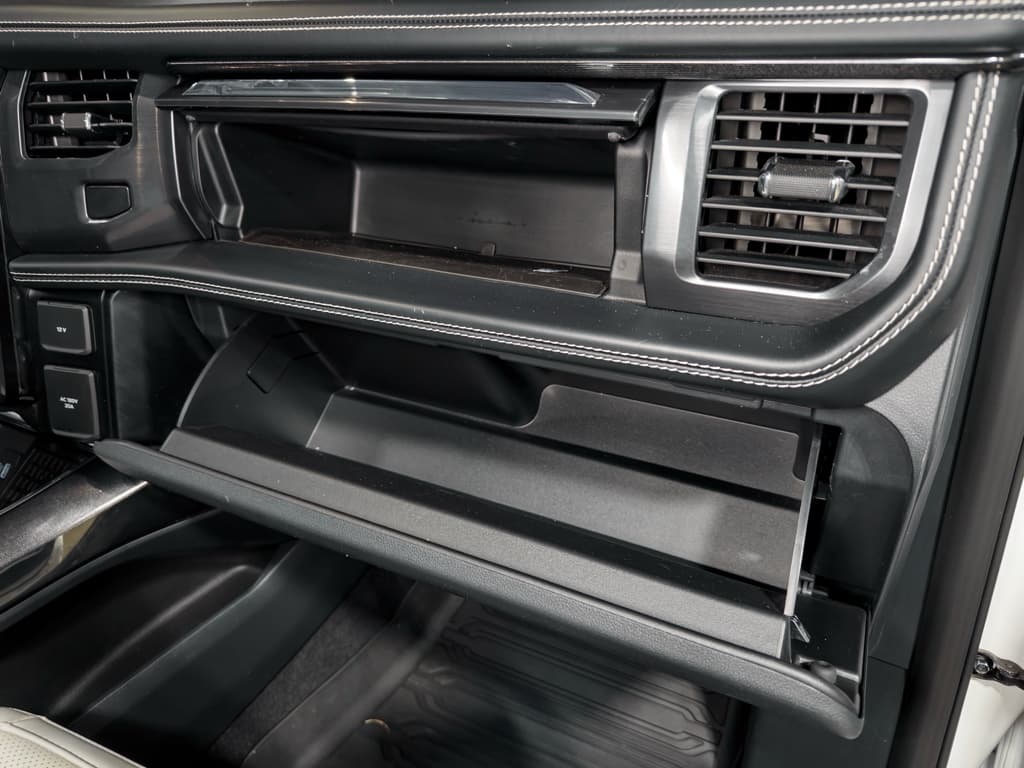 2023 Ford F-150 Lightning view 24