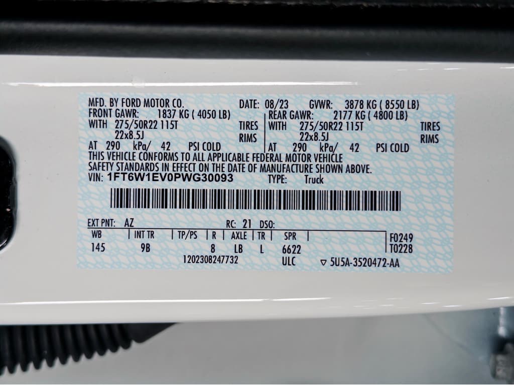 2023 Ford F-150 Lightning view 34