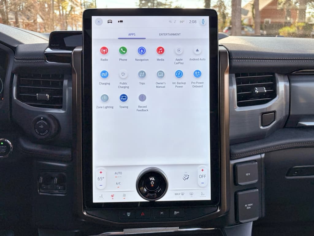 2023 Ford F-150 Lightning view 12