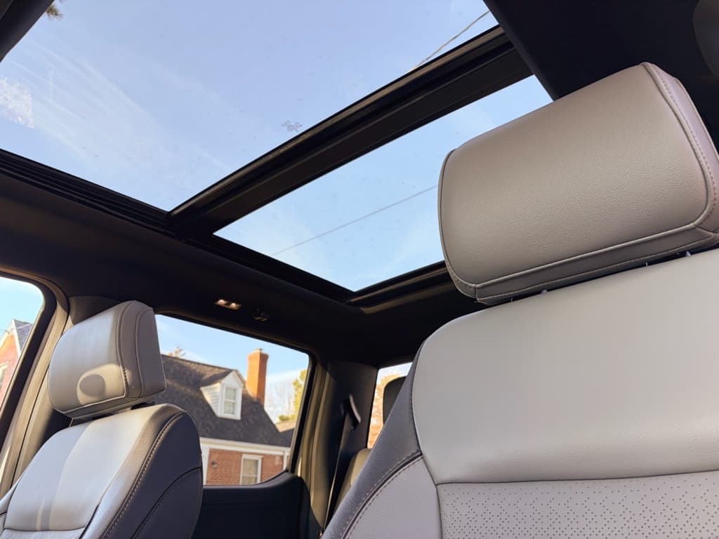 2023 Ford F-150 Lightning view 26