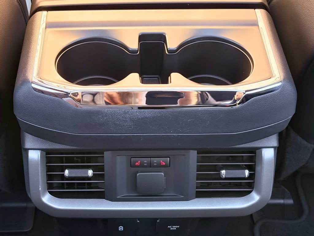 2023 Ford F-150 Lightning view 23