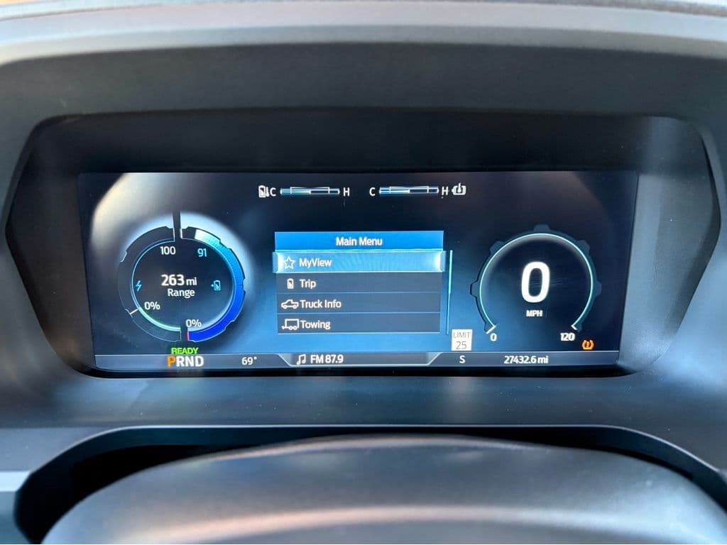 2023 Ford F-150 Lightning view 10