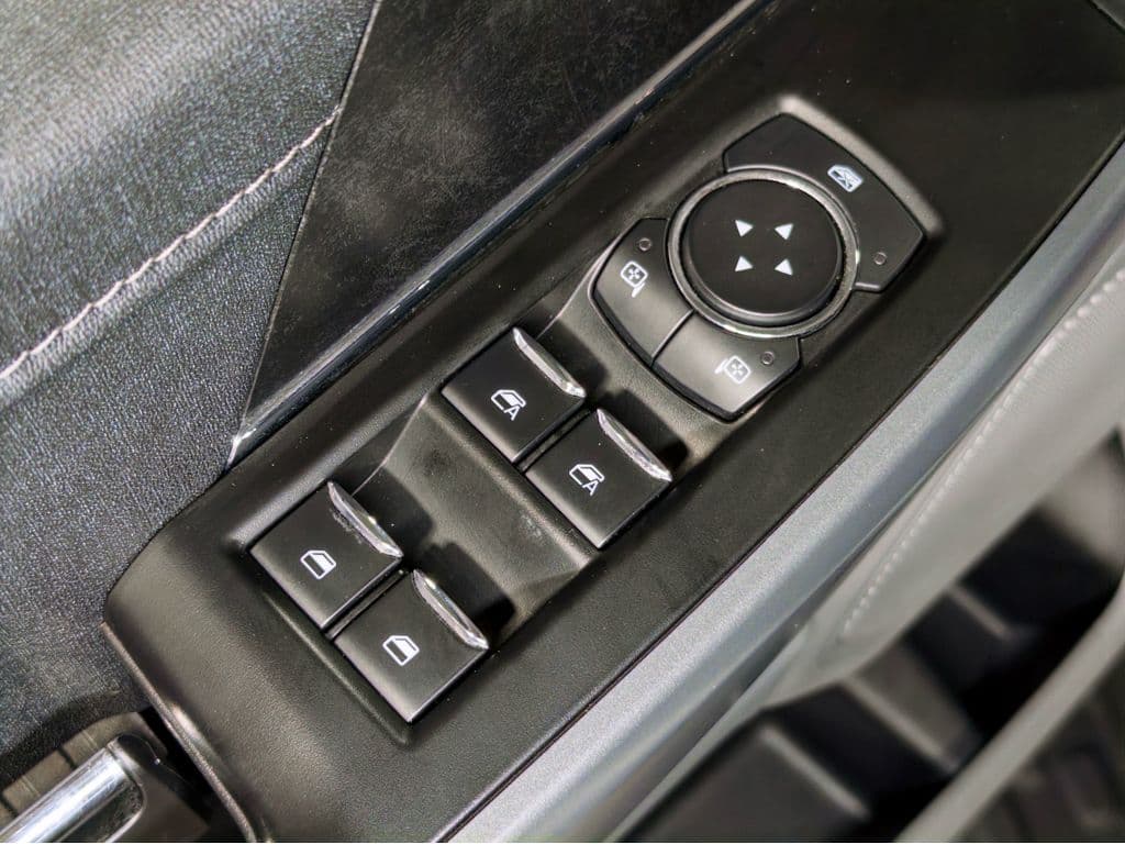 2023 Ford F-150 Lightning view 9