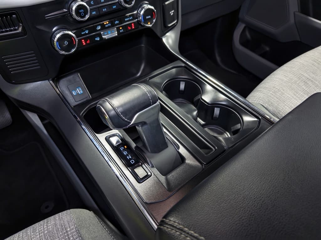 2023 Ford F-150 Lightning view 22