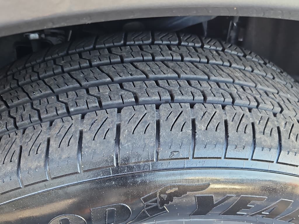 2023 Ford F-150 Lightning view 37