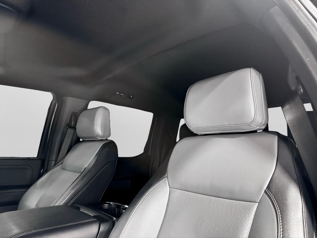 2023 Ford F-150 Lightning view 24