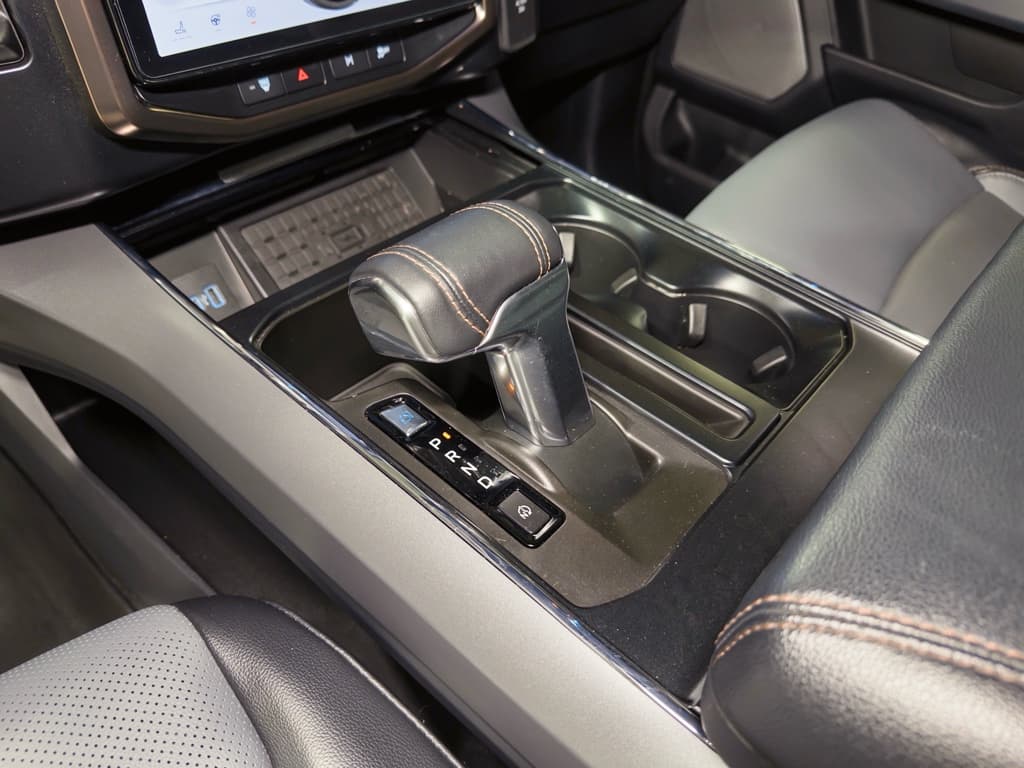 2023 Ford F-150 Lightning view 19