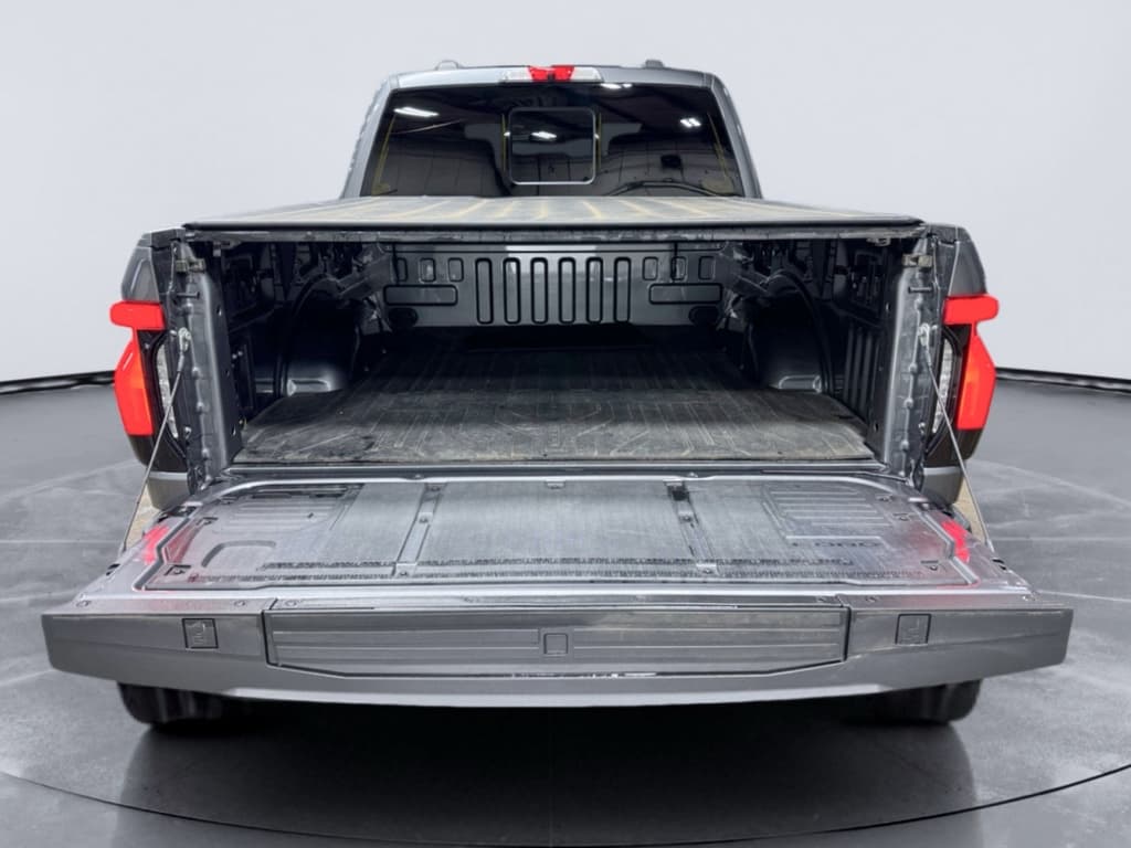 2023 Ford F-150 Lightning view 28
