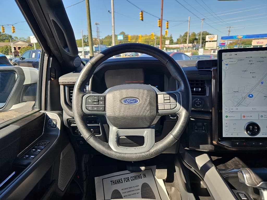 2023 Ford F-150 Lightning view 23