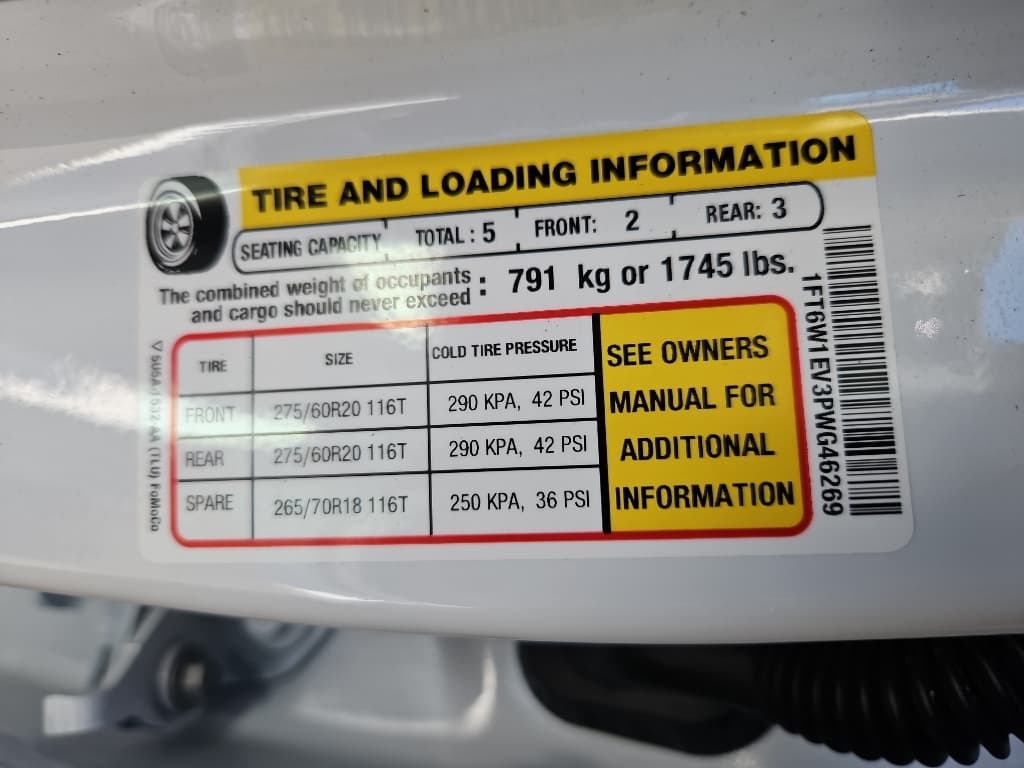 2023 Ford F-150 Lightning view 29