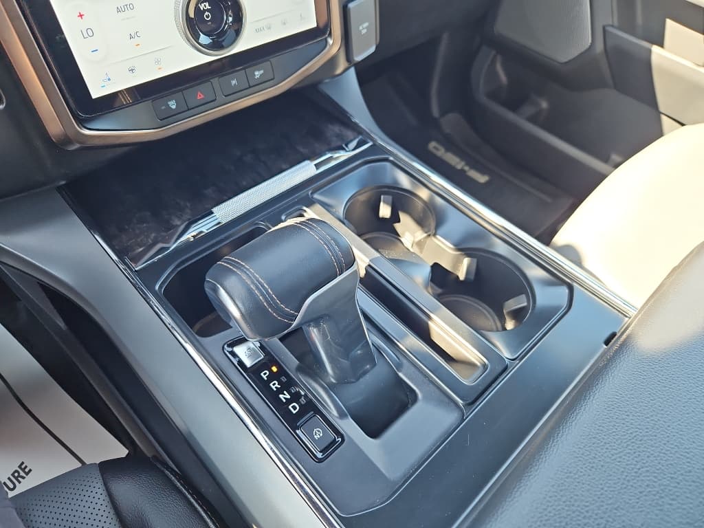 2023 Ford F-150 Lightning view 38