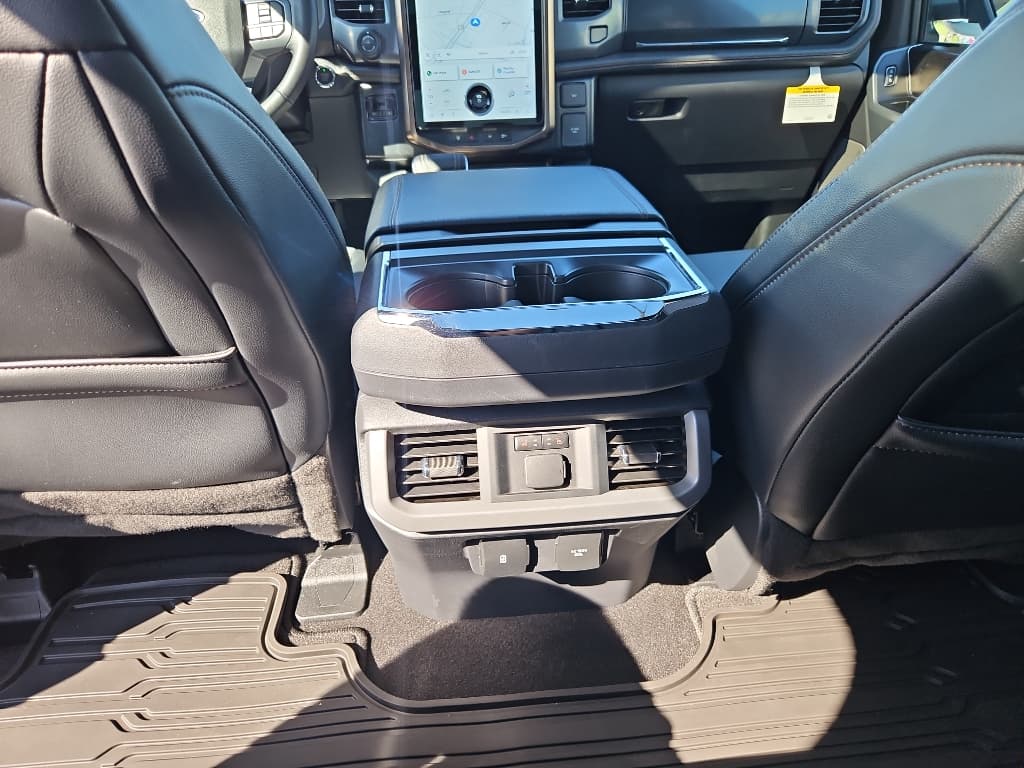 2023 Ford F-150 Lightning view 22
