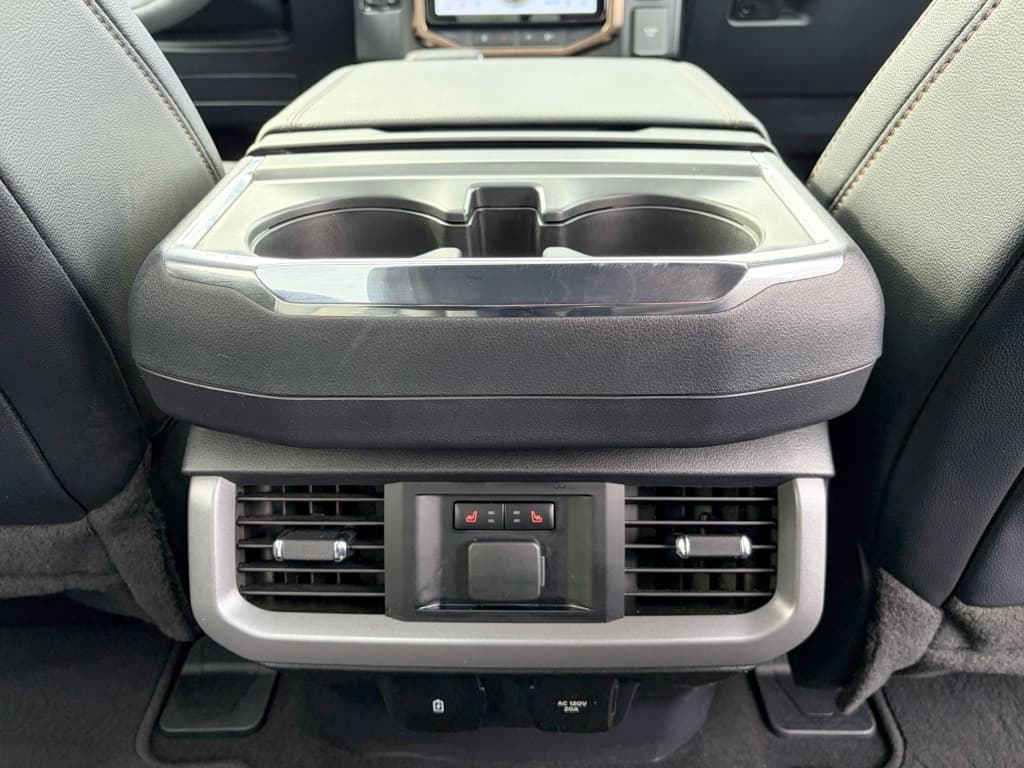 2023 Ford F-150 Lightning view 22