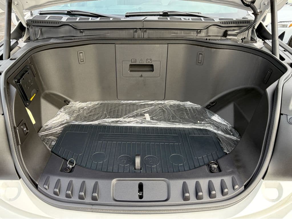 2023 Ford F-150 Lightning view 26