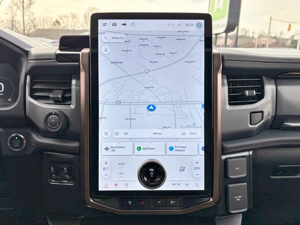 2023 Ford F-150 Lightning view 11