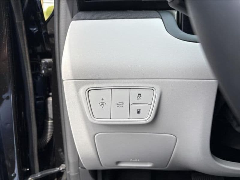 2024 Hyundai Tucson Plug-In Hybrid view 7