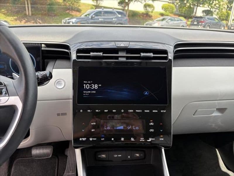 2024 Hyundai Tucson Plug-In Hybrid view 17