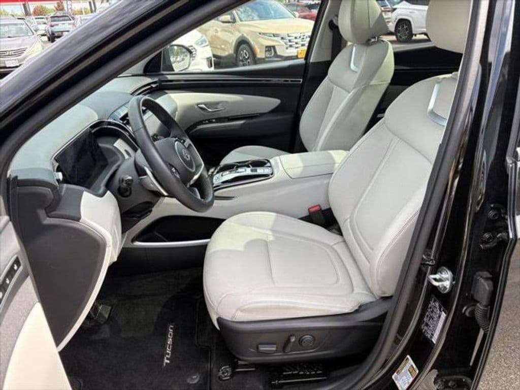 2024 Hyundai Tucson Plug-In Hybrid view 12