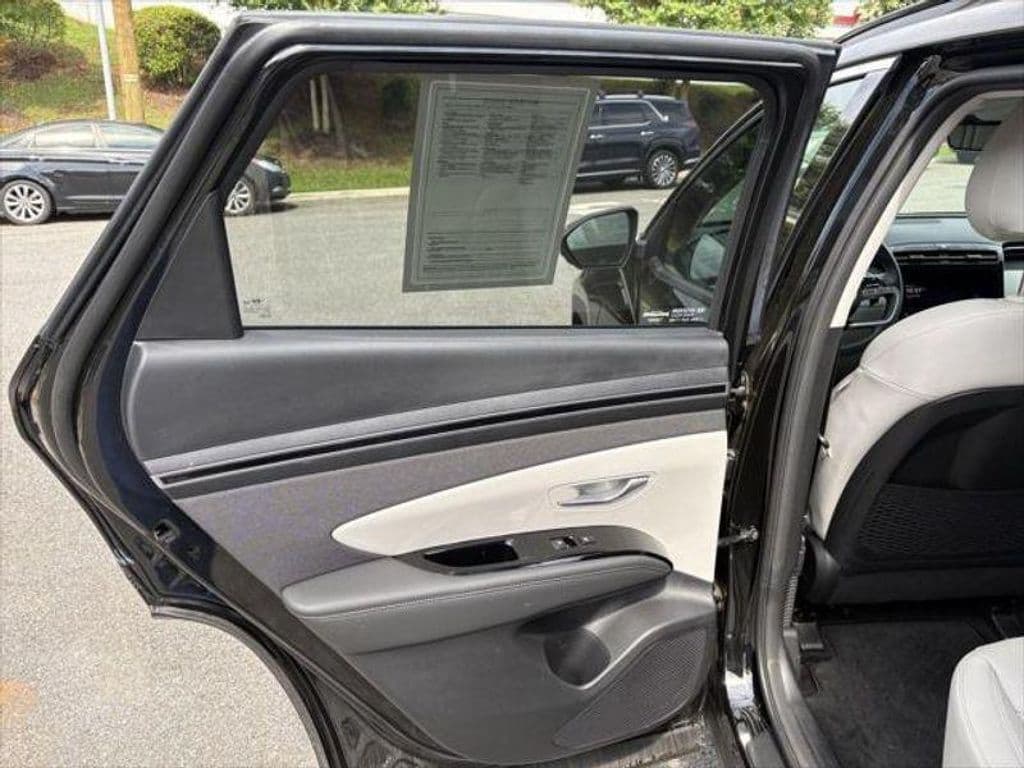 2024 Hyundai Tucson Plug-In Hybrid view 21