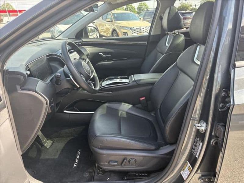 2024 Hyundai Tucson Plug-In Hybrid view 7