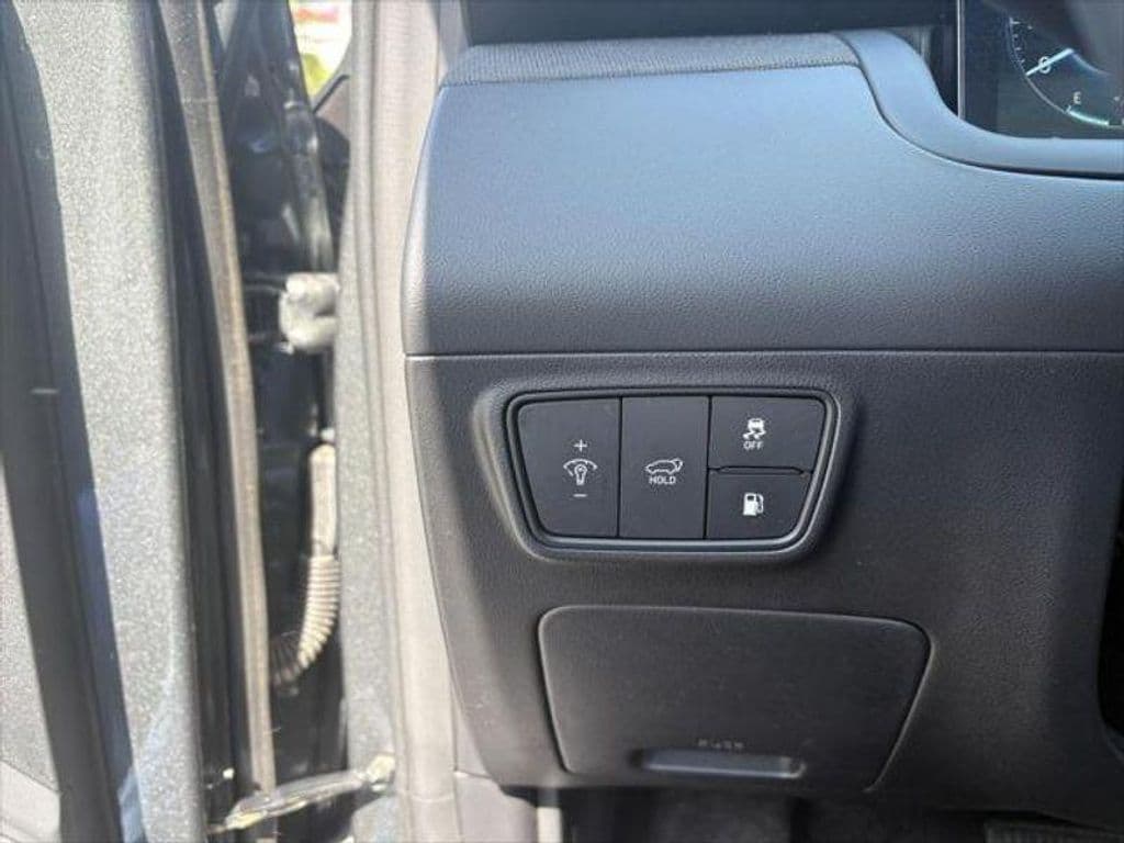 2024 Hyundai Tucson Plug-In Hybrid view 9